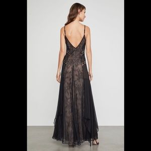 🔹BCBGMaxazria  Embroidered Maxi Dress